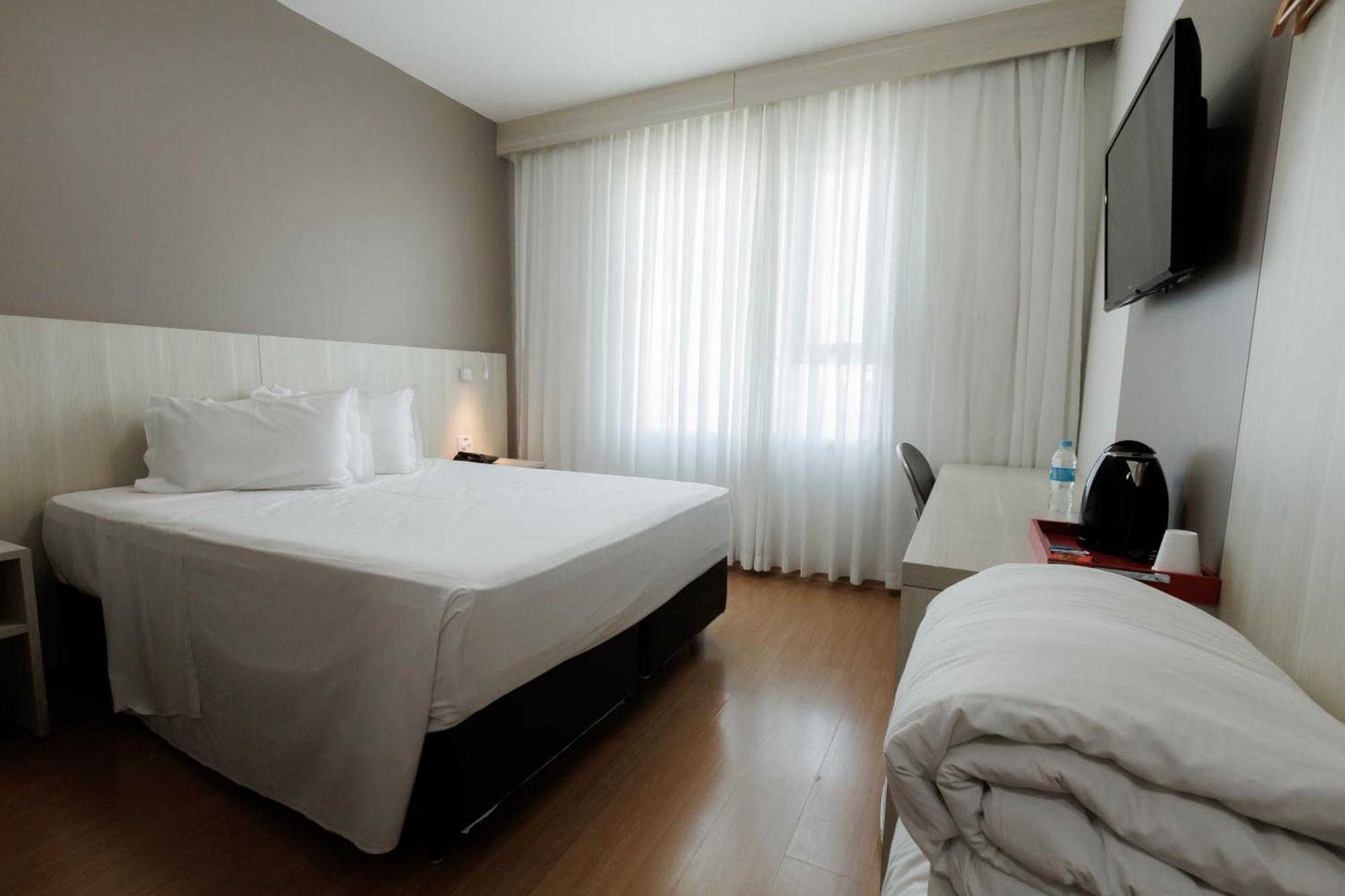 Esuites Belo Horizonte Minascasa Екстериор снимка