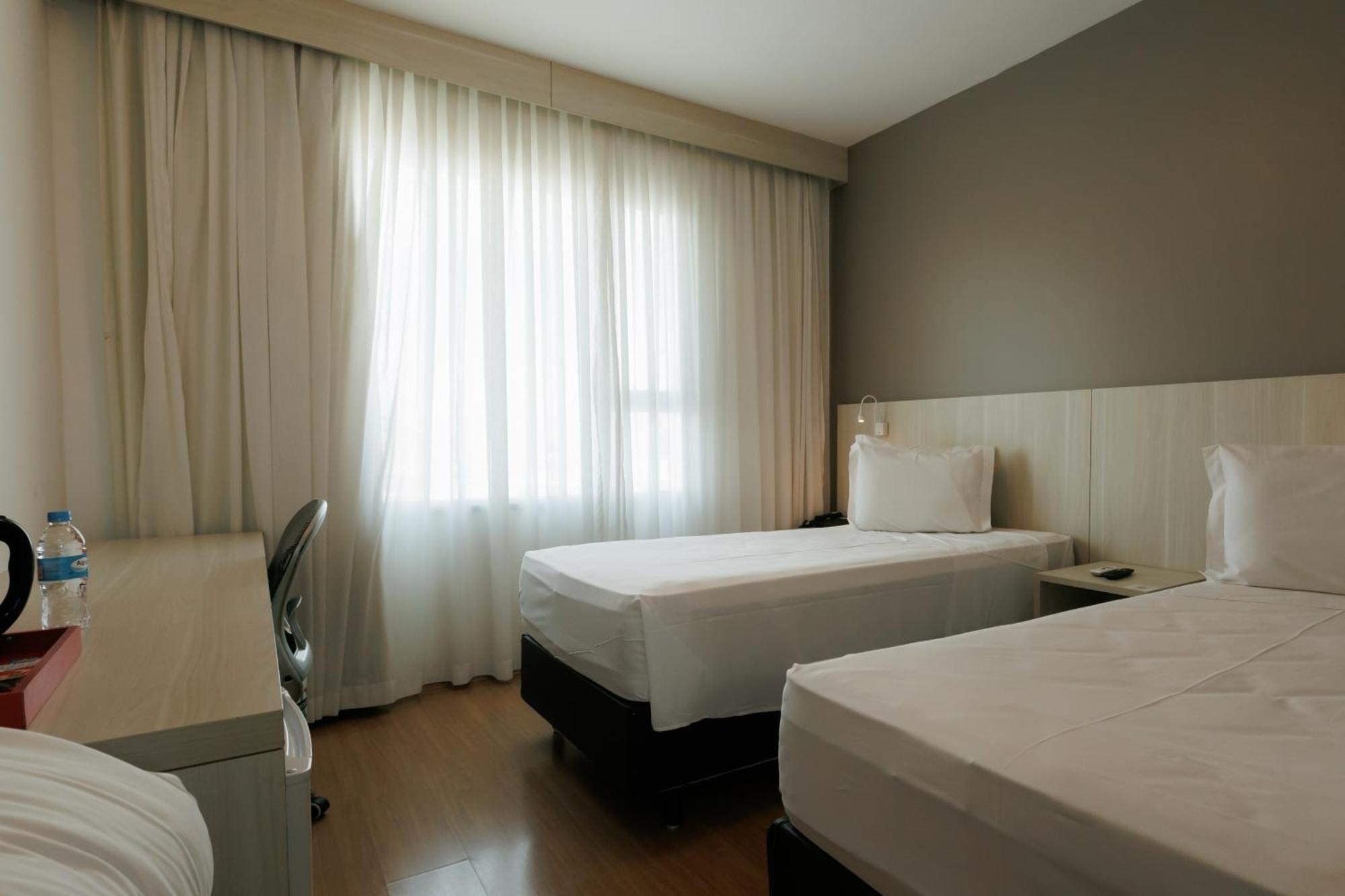 Esuites Belo Horizonte Minascasa Екстериор снимка